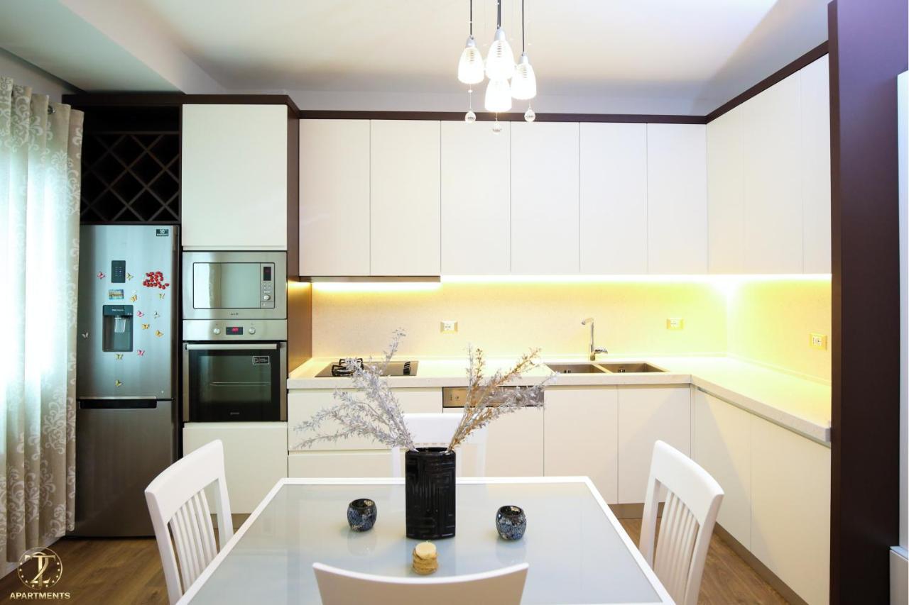 T2 City Apartments Vlorë Extérieur photo