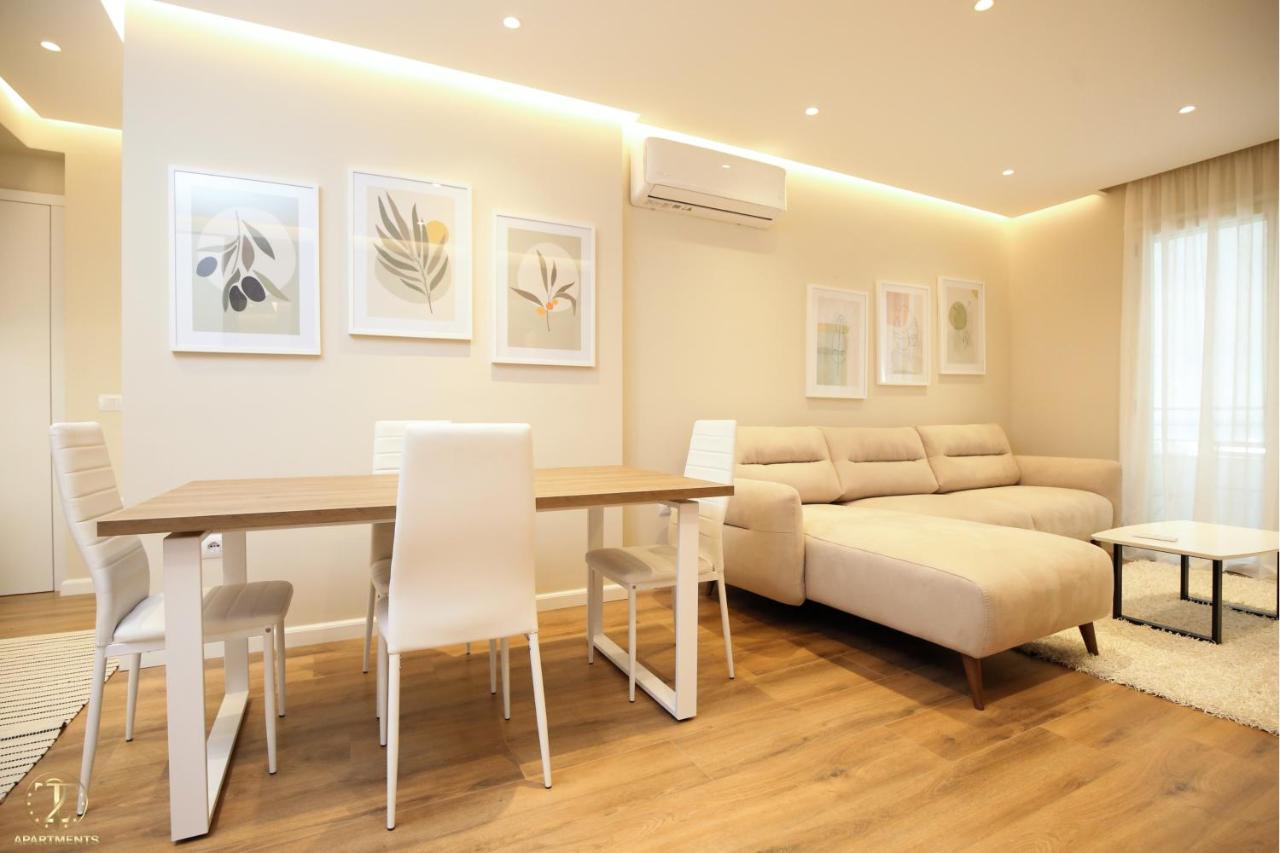 T2 City Apartments Vlorë Extérieur photo