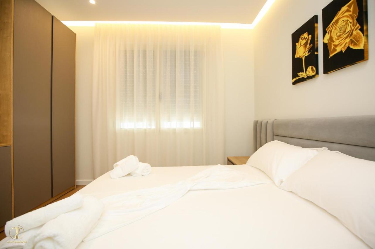 T2 City Apartments Vlorë Extérieur photo