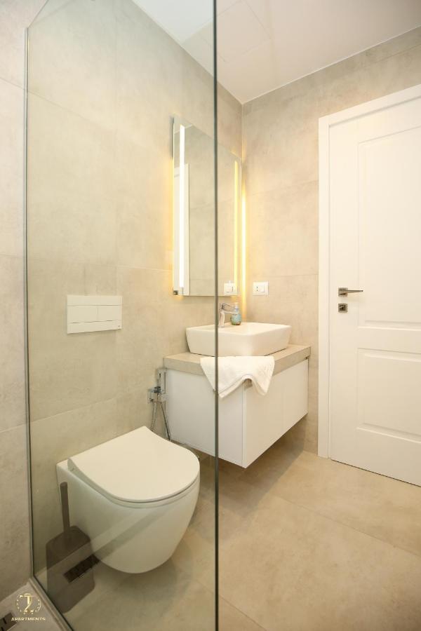 T2 City Apartments Vlorë Extérieur photo
