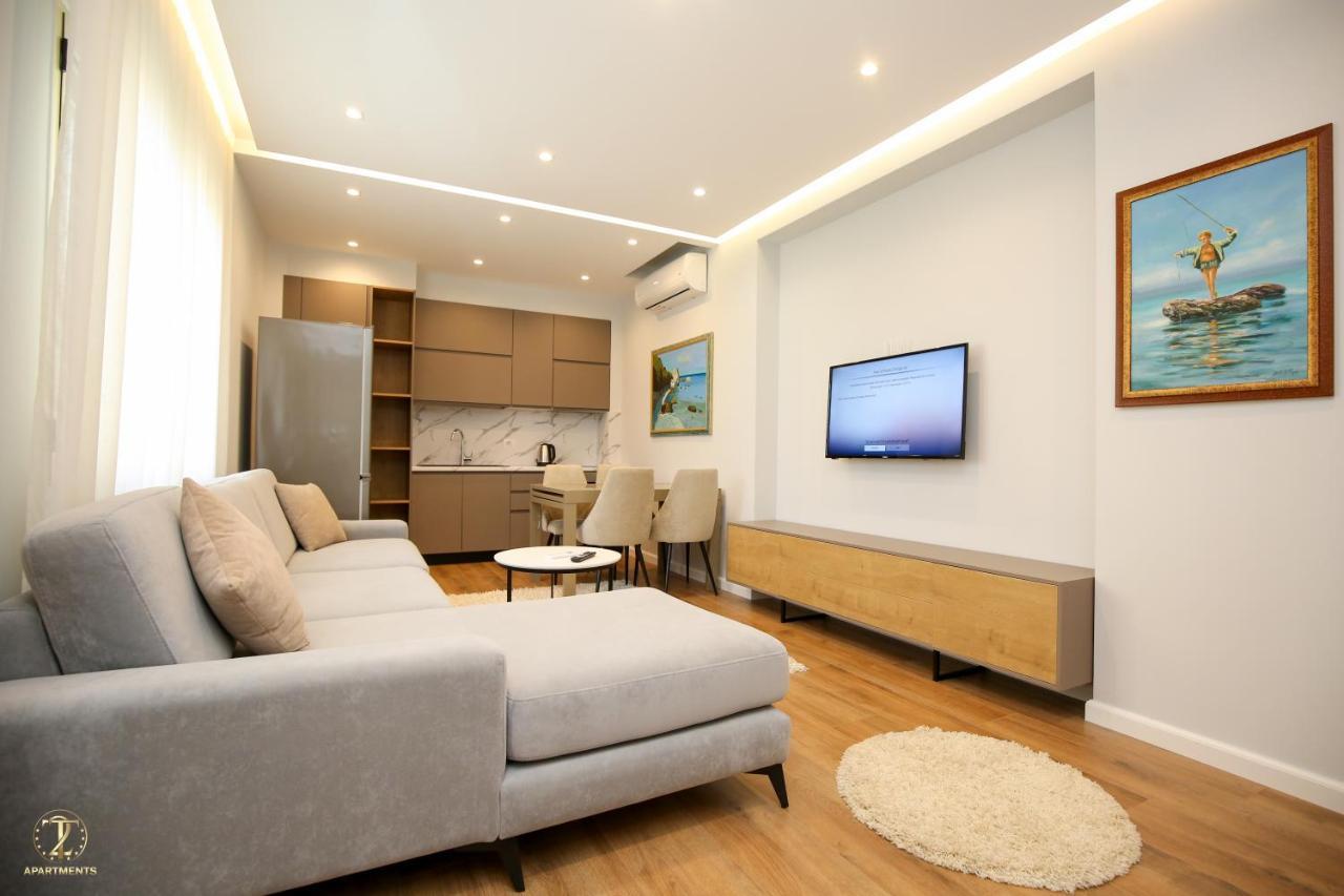 T2 City Apartments Vlorë Extérieur photo