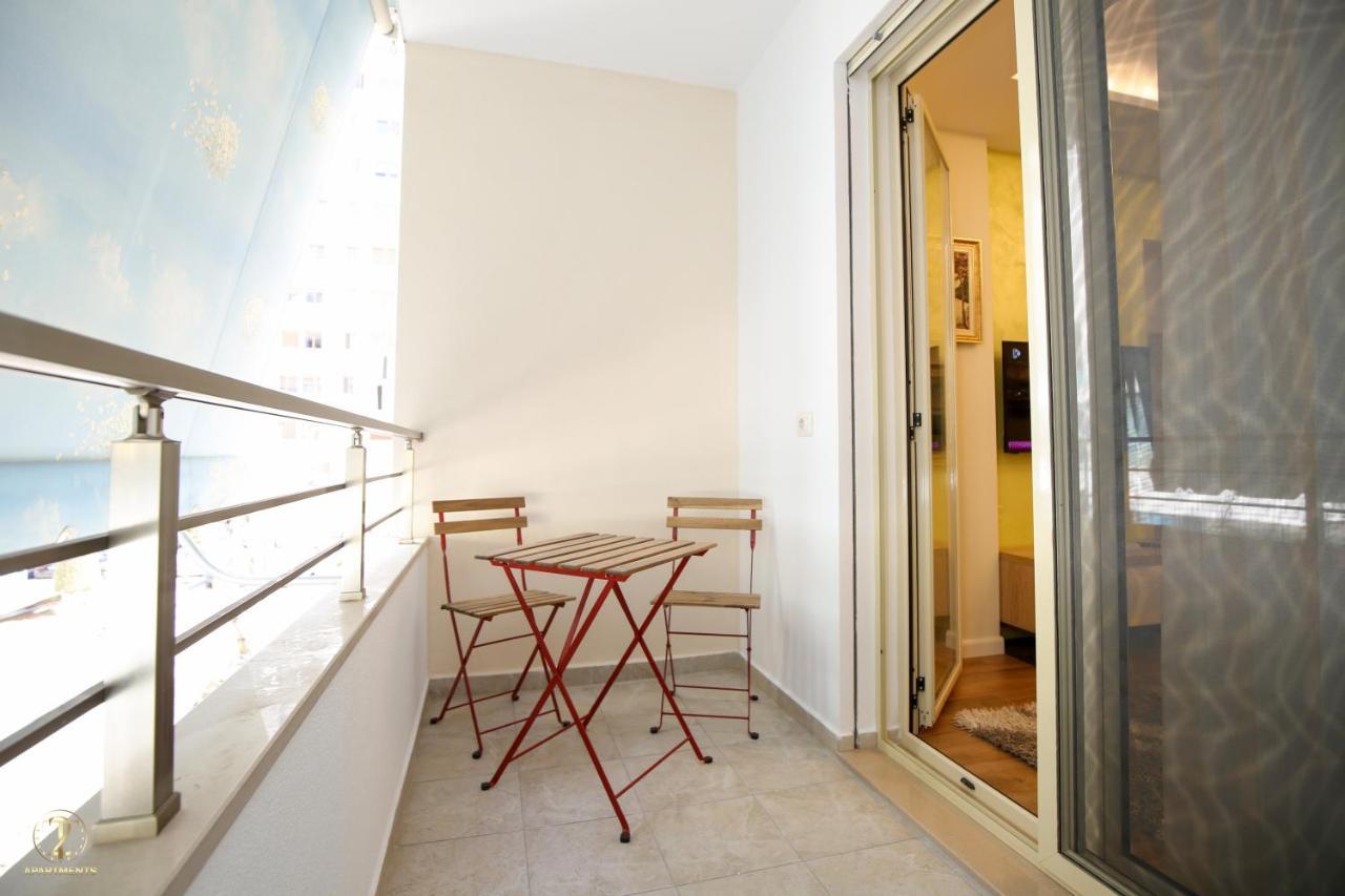 T2 City Apartments Vlorë Extérieur photo
