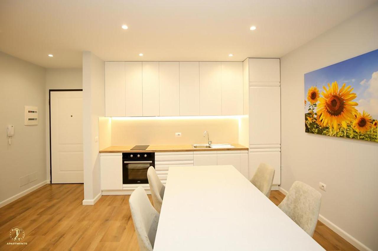 T2 City Apartments Vlorë Extérieur photo