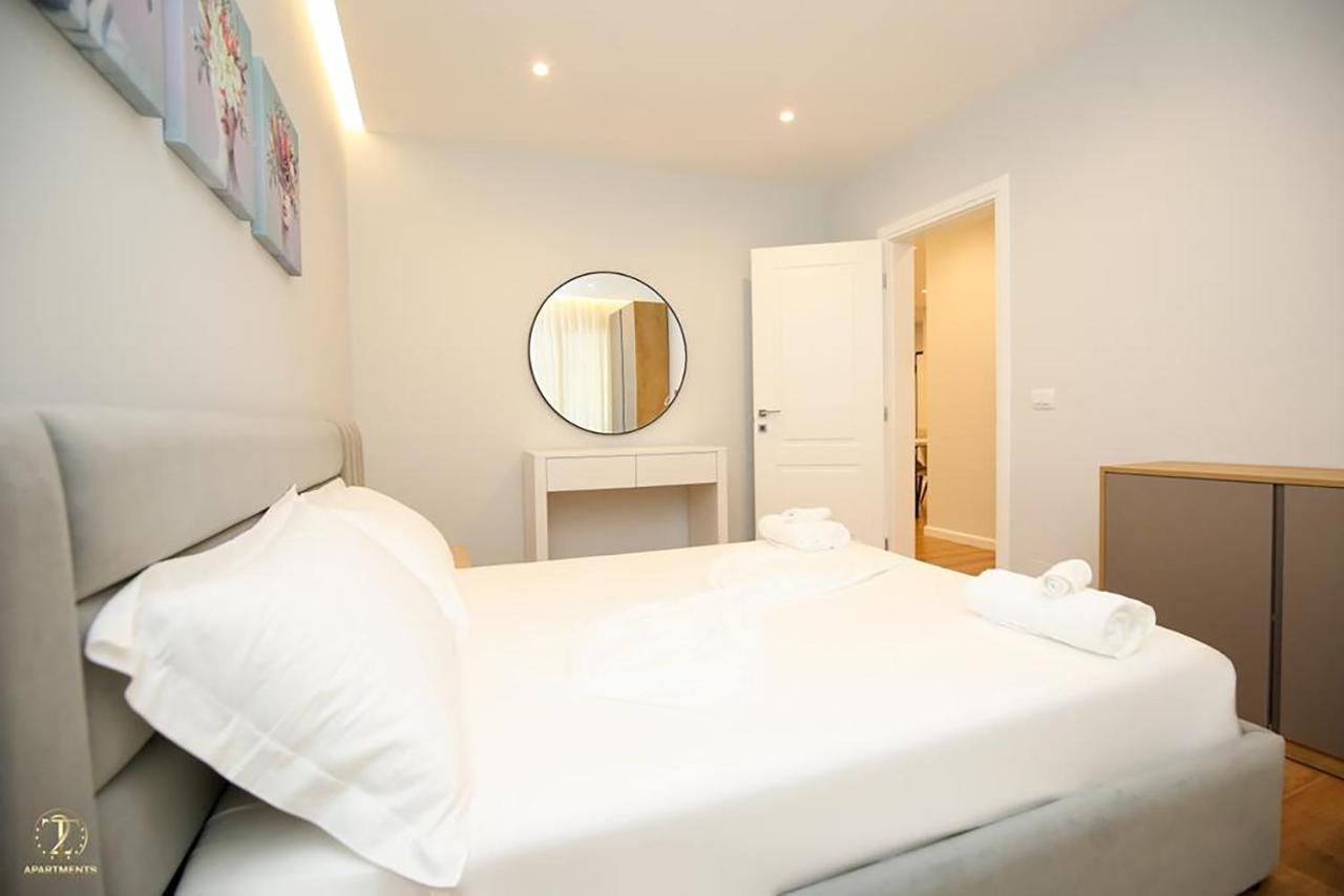 T2 City Apartments Vlorë Extérieur photo