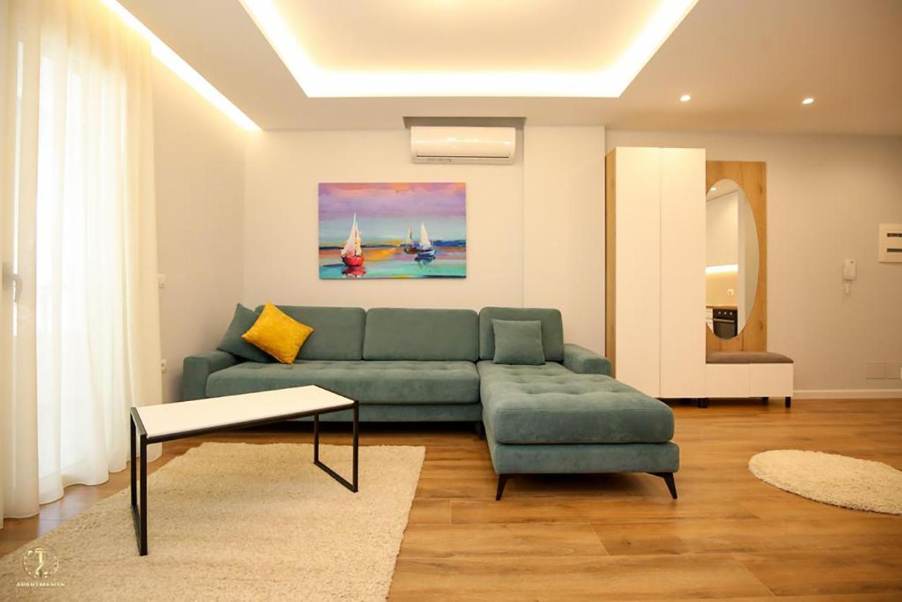 T2 City Apartments Vlorë Extérieur photo