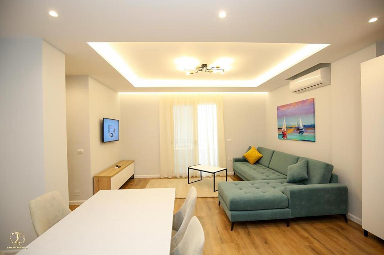 T2 City Apartments Vlorë Extérieur photo